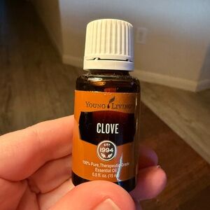 Young Living Clove Oil with White Cap